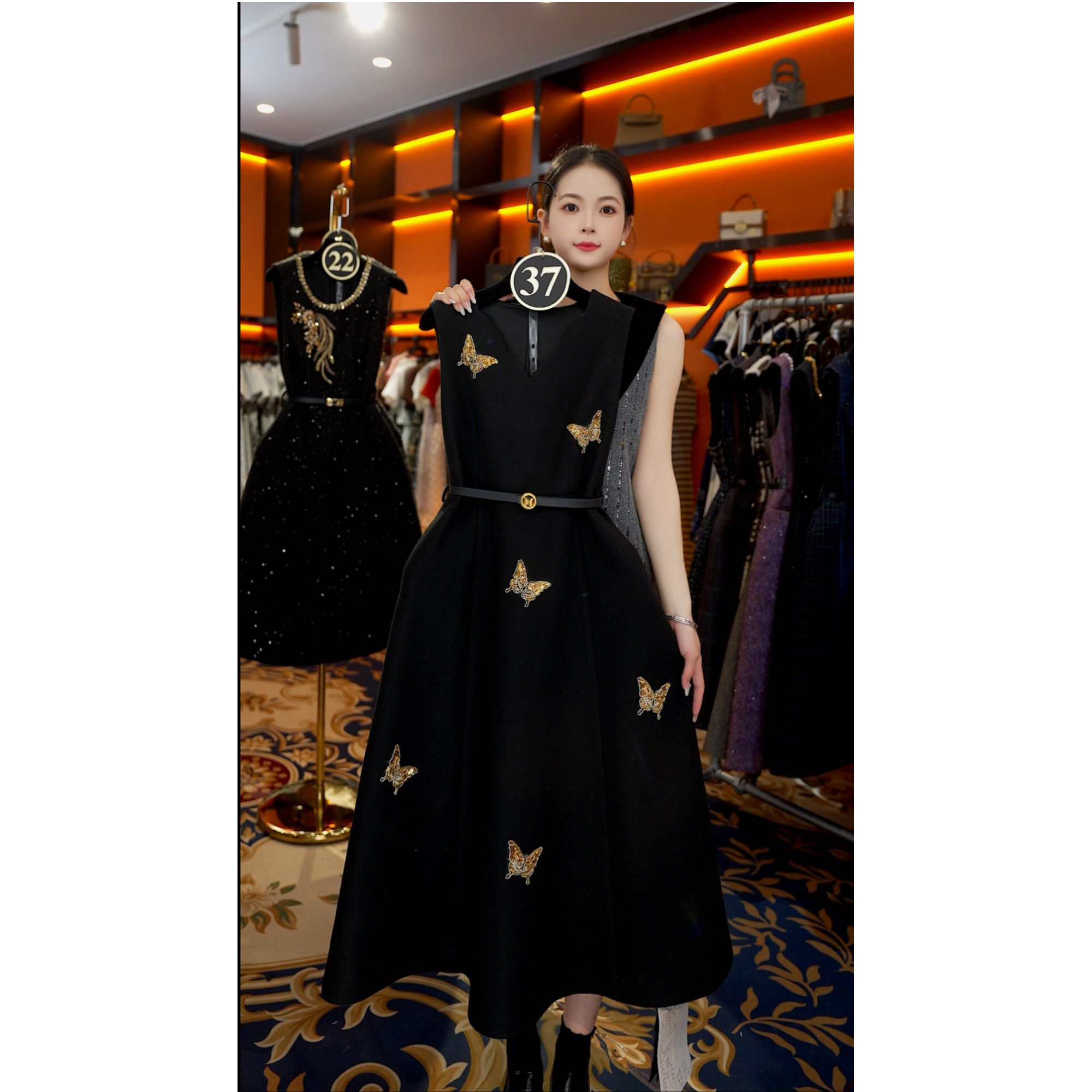 【宠粉价】赫本风轻奢蝶舞气质无袖设计连衣裙NH-WX306