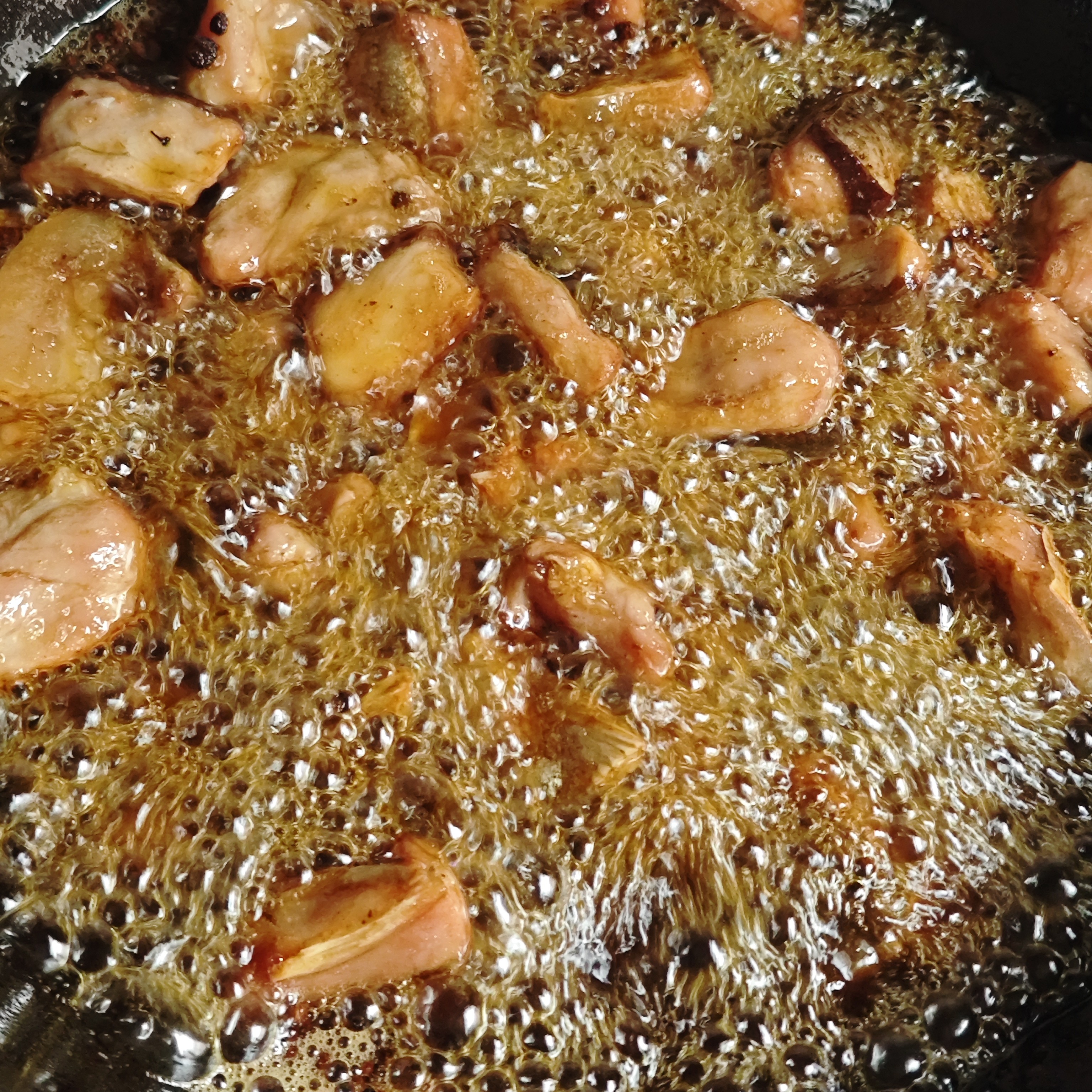 湖北特产香辣炸鱼块辣子鱼农家手工制作无添加下饭菜一瓶包邮