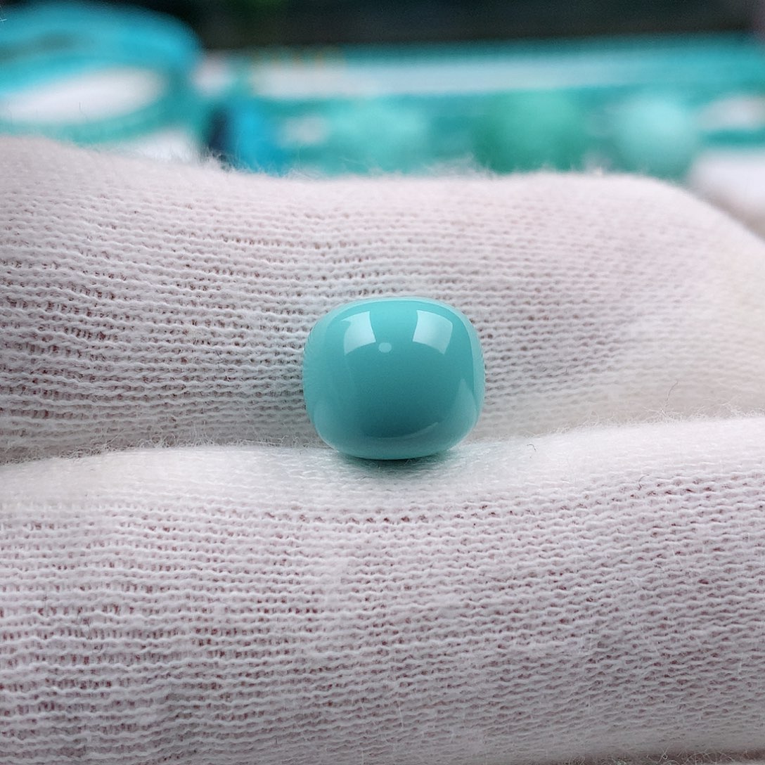 绿松石无暇老型10.5-9.22mm未镶嵌