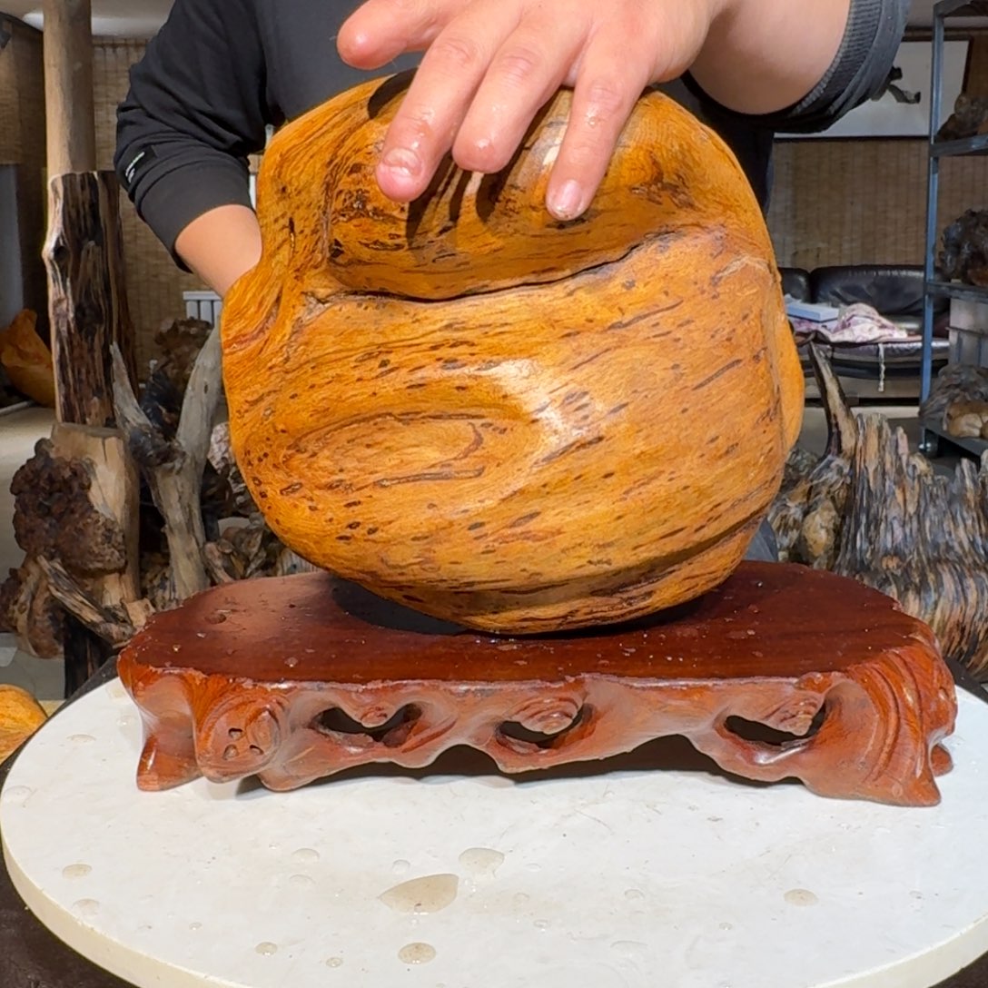 执****琥珀木北沉香琥珀木摆件定向链接