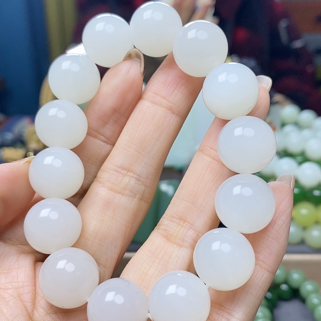 和田玉手链未镶嵌