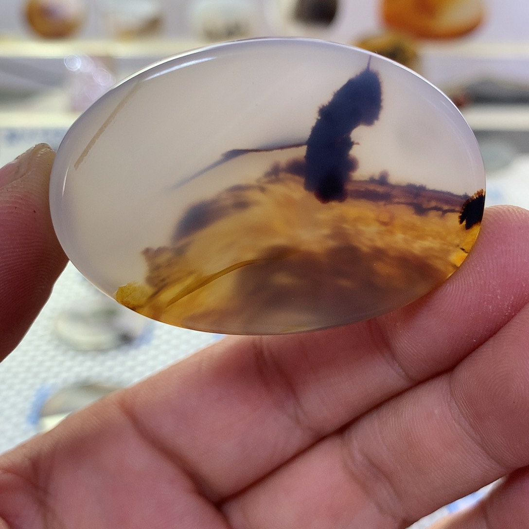 玛瑙/玉髓颈饰未镶嵌