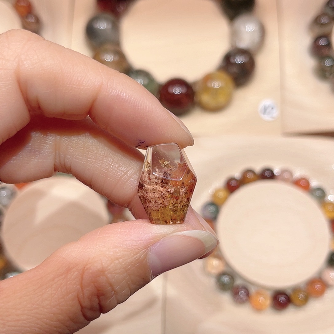 用***3未镶嵌水晶珠宝半成品