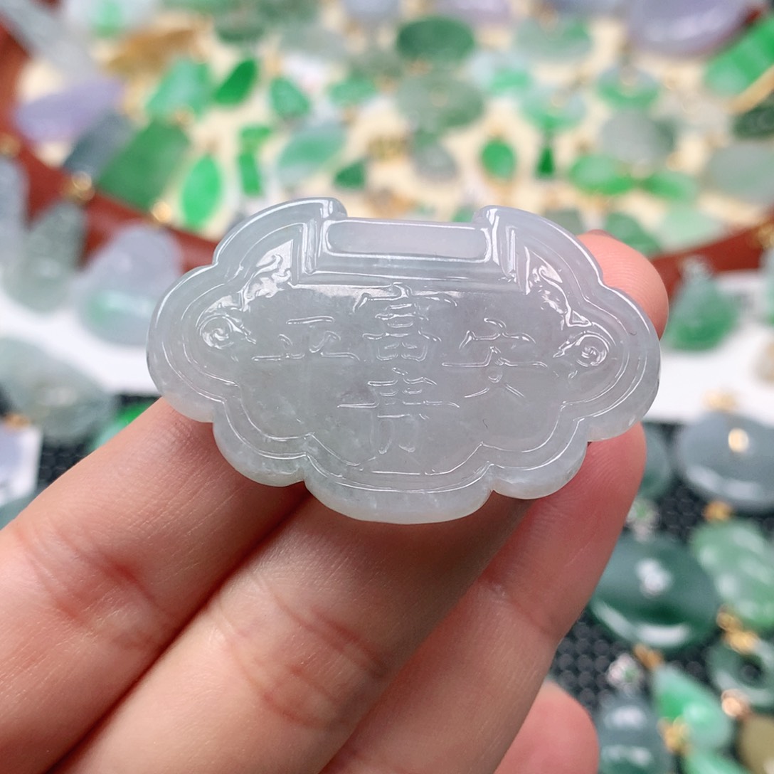 【闪购商品】翡翠吊坠(不含链)未镶嵌