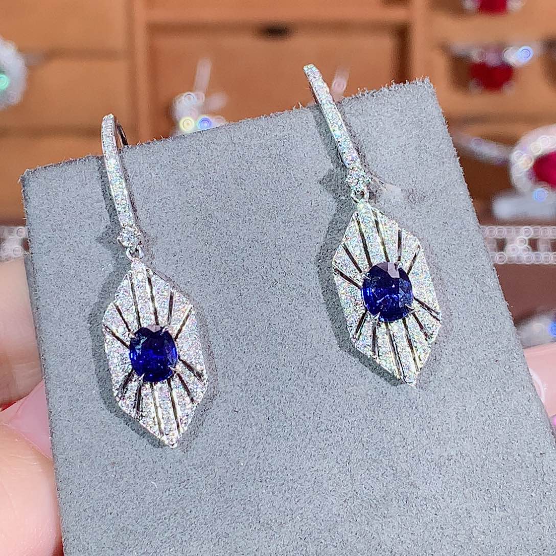 18K金镶嵌耳饰蓝宝石1.28ct/天然宝石/七天无理由