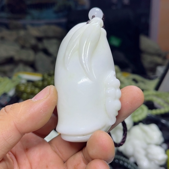 蛇纹石玉项链未镶嵌追*风