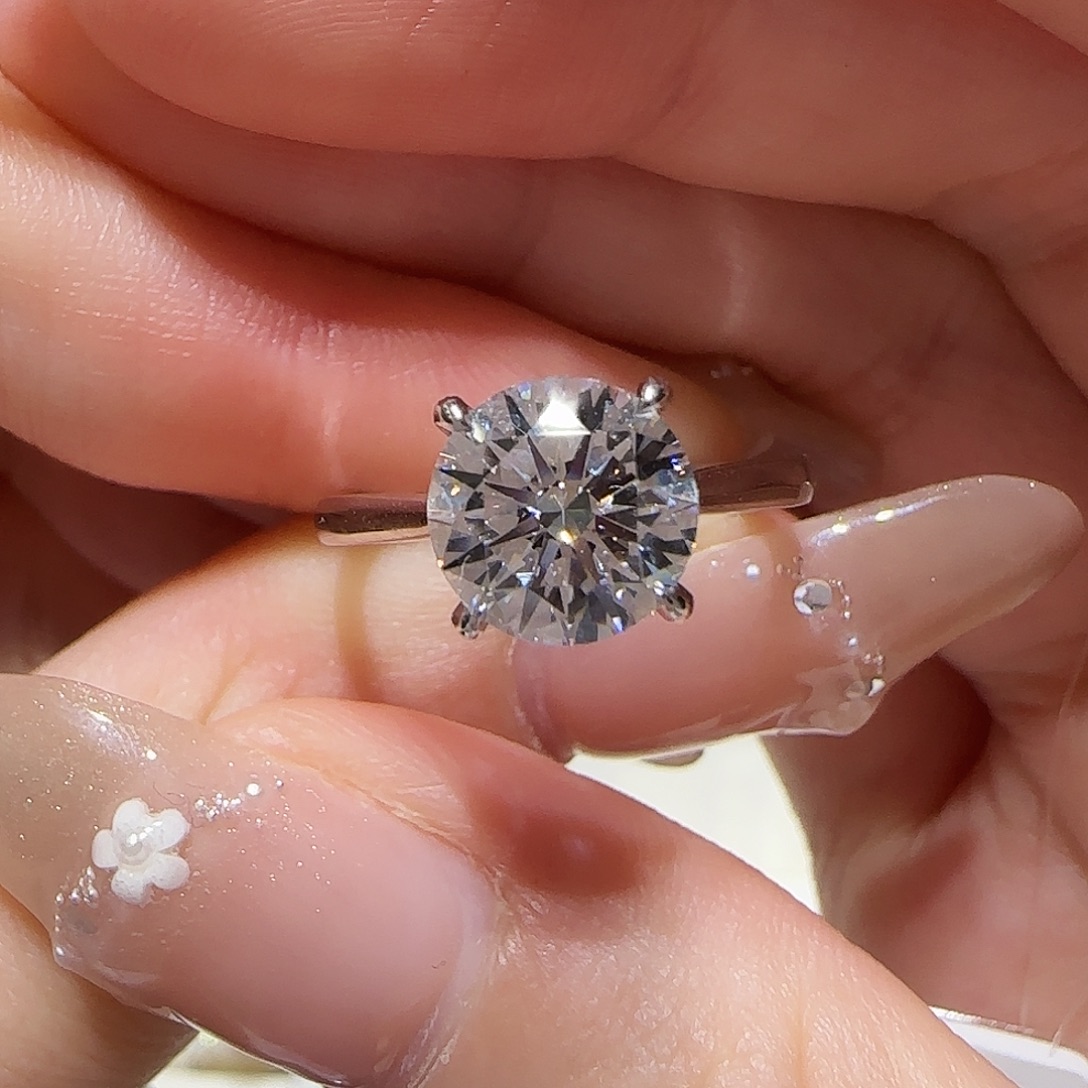 实验室培育钻石铂Pt950镶嵌2克拉经典四爪 11-17圈