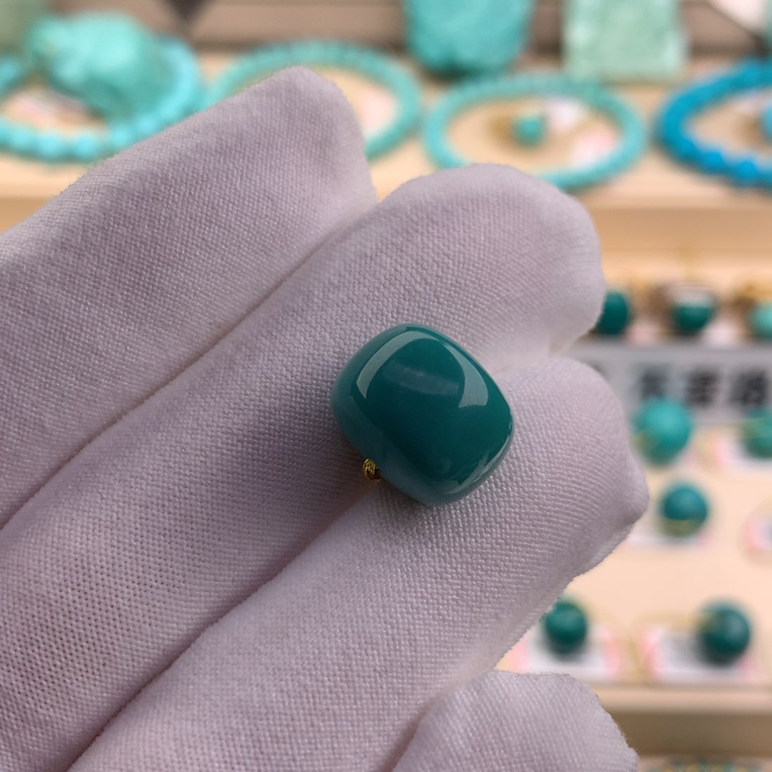 绿松石珠宝奇石未镶嵌13.5