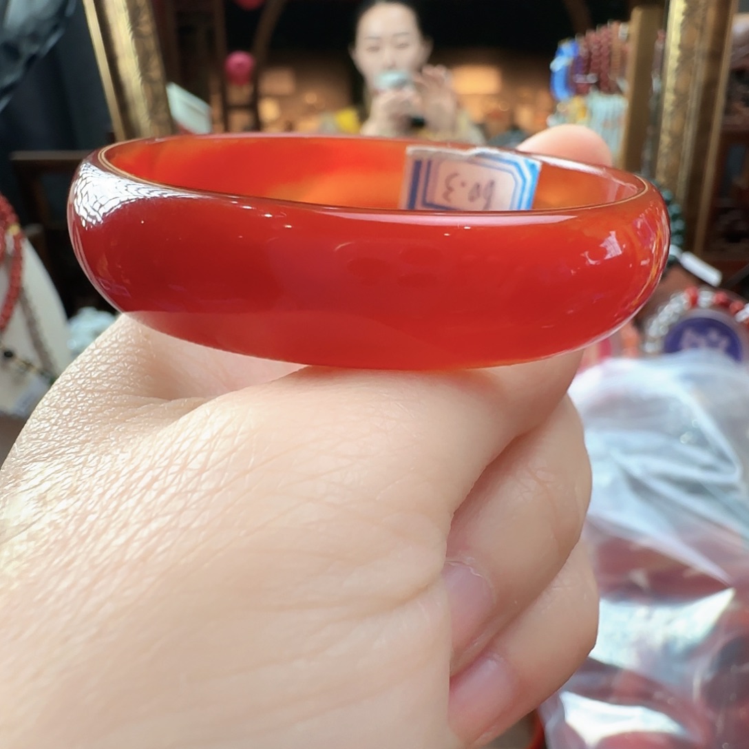 未镶嵌手链玛瑙/玉髓红玛瑙镯子