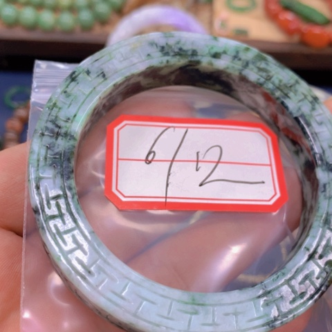 【闪购商品】翡翠颈饰未镶嵌落**秋翡翠