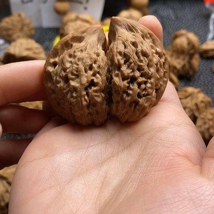 吊坠文玩核桃半壁52