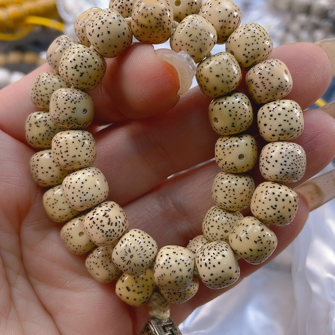 星月菩提手串原生态氧化特价手持尺寸9.5