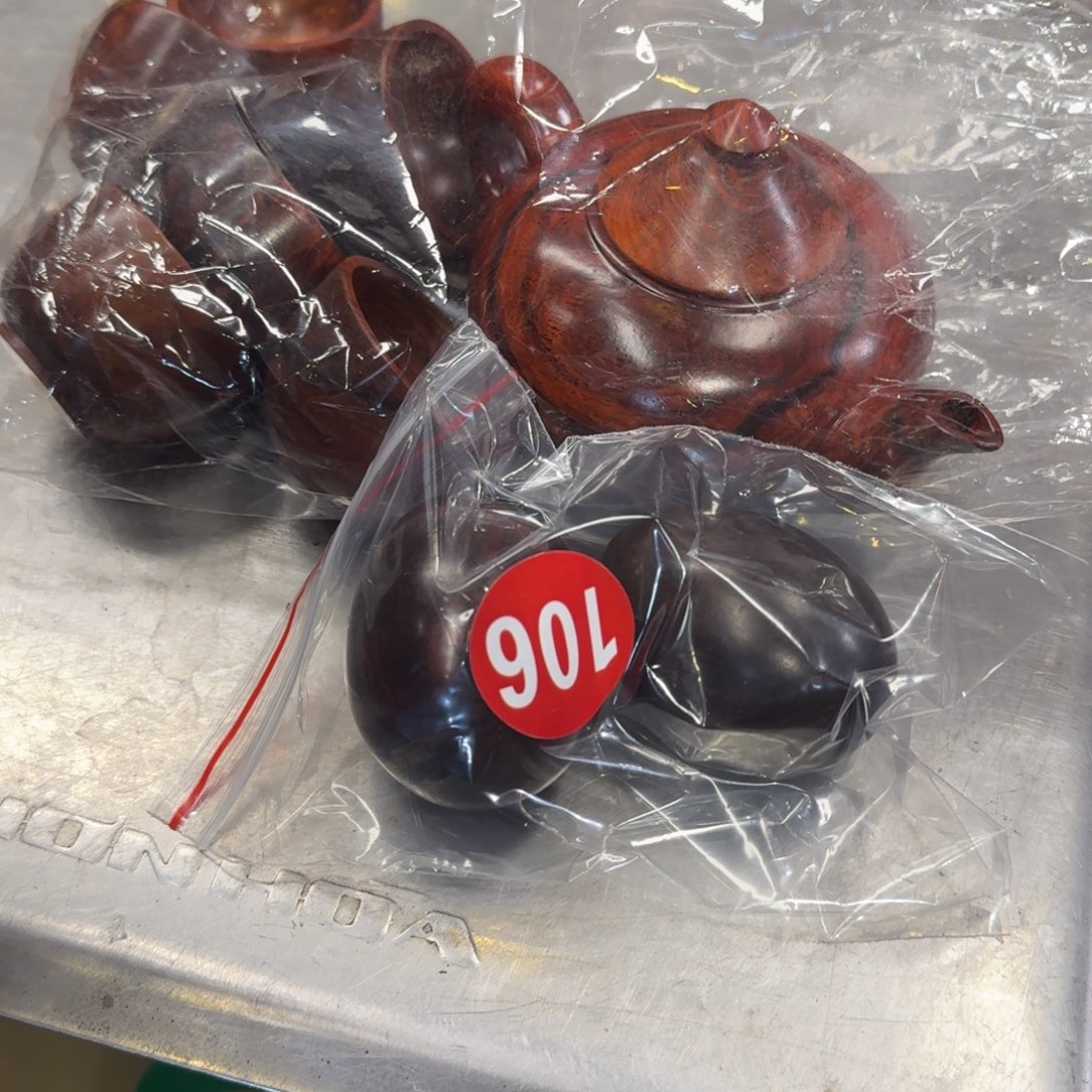 交趾黄檀（大红酸枝）湛***水酸枝茶壶7件套+2个鸡蛋