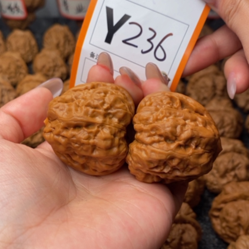 【闪购商品】把件桃核39蛙蛙