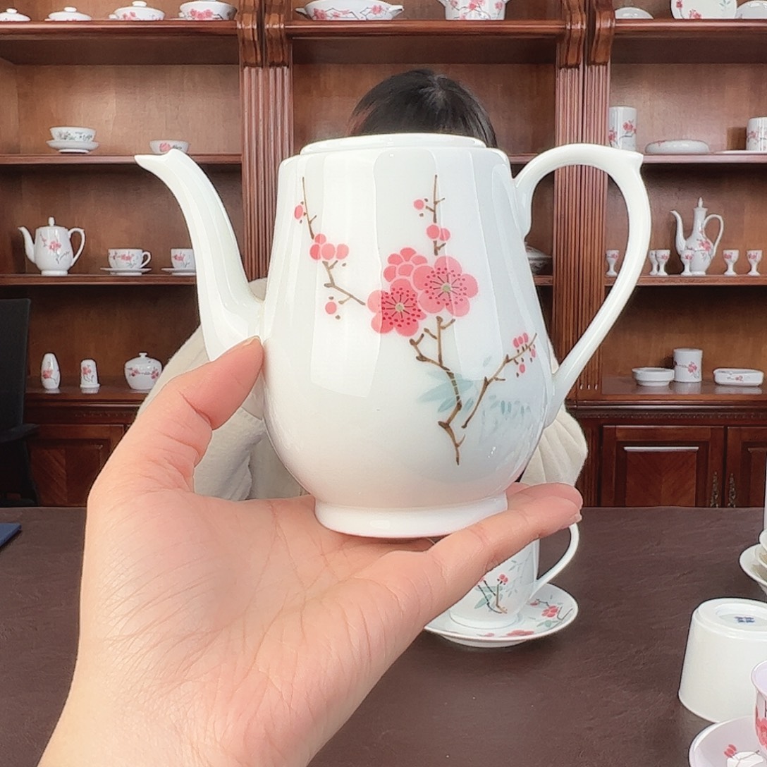 瓷红梅小石榴壶 无盖，瑕疵变形