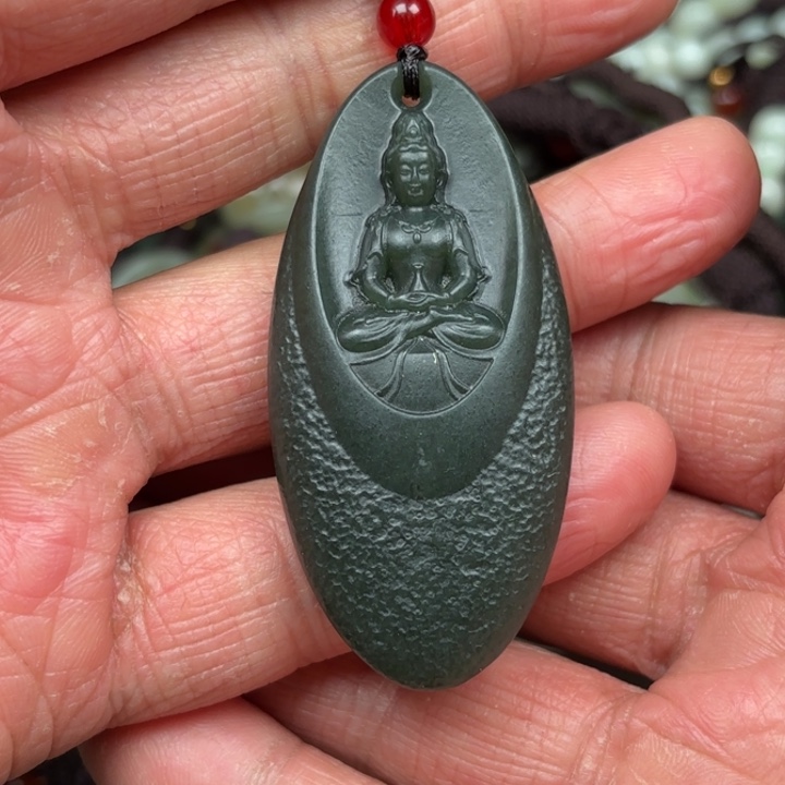 和田玉吊坠未镶嵌