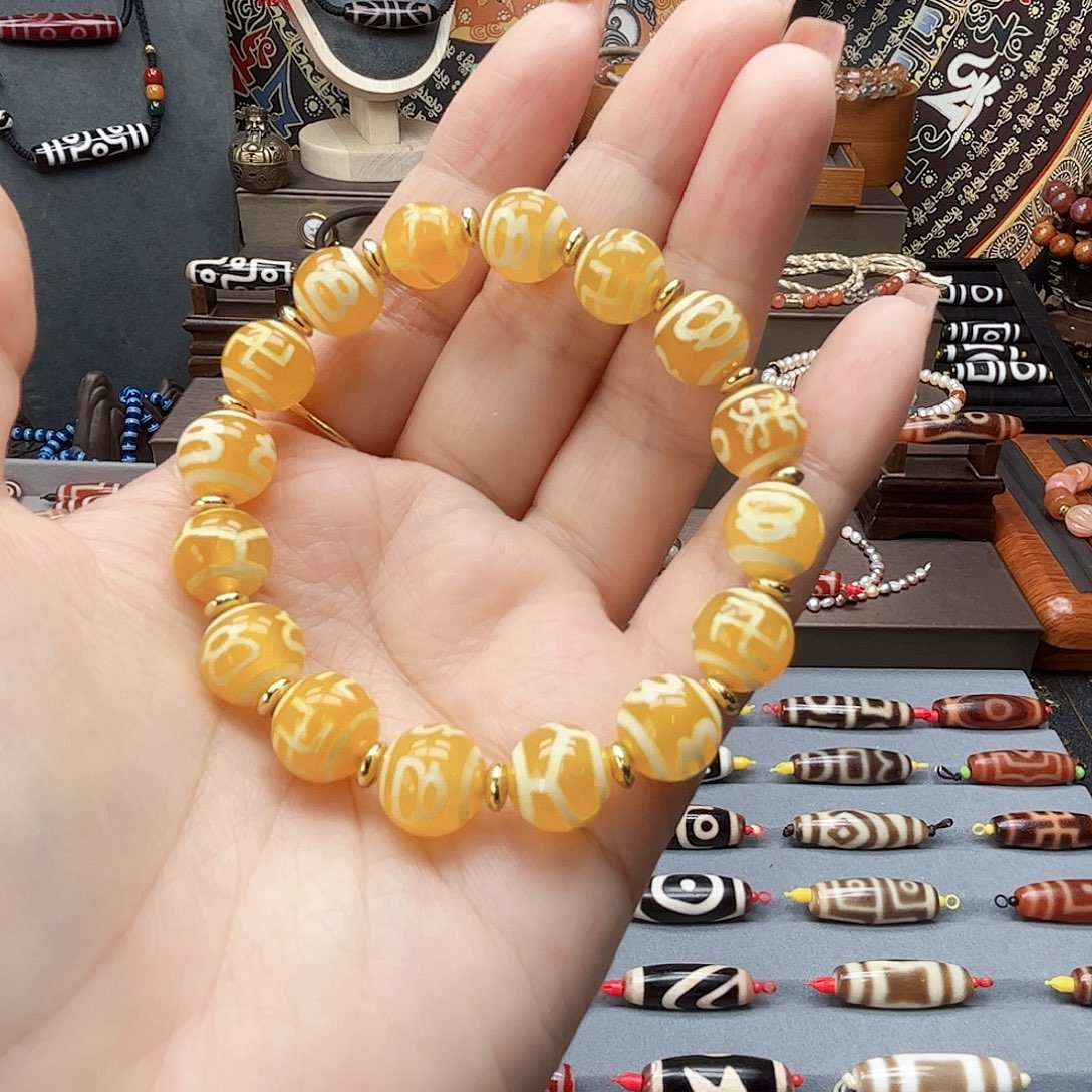 玛瑙/玉髓合金颈饰