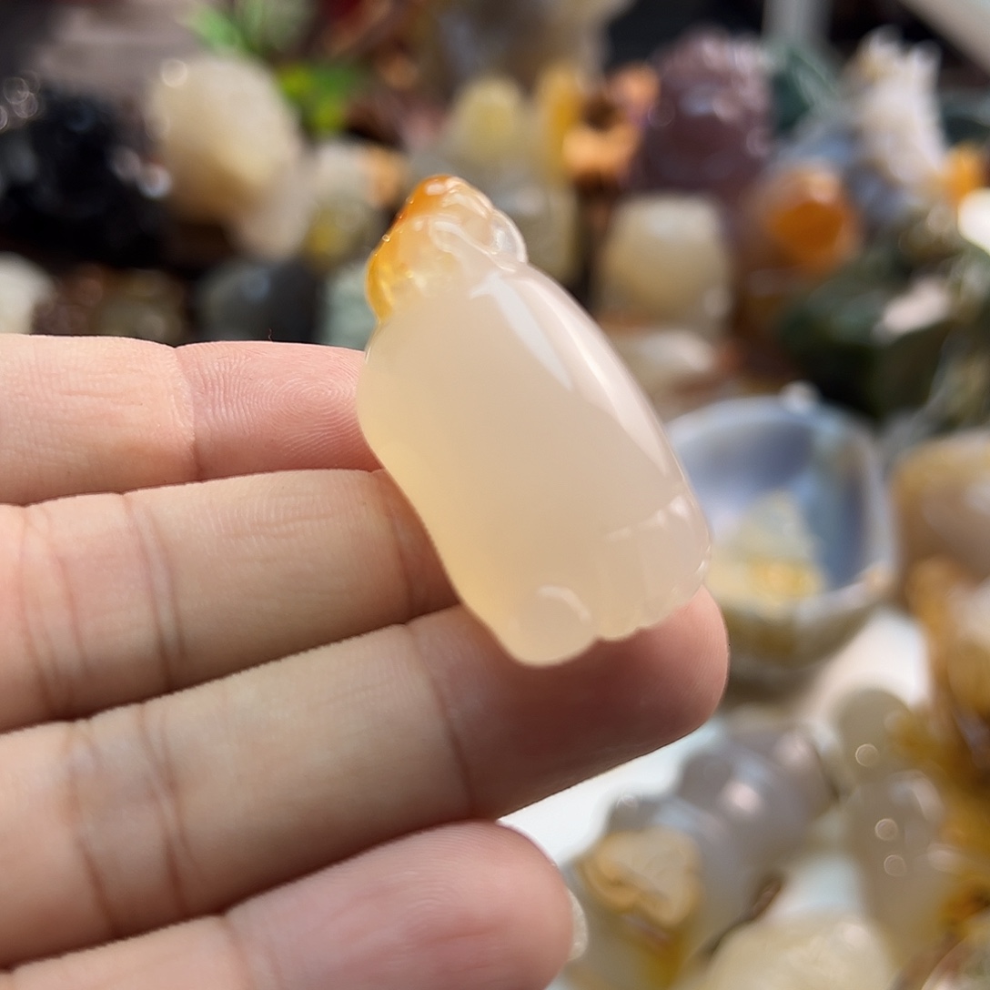 玛瑙/玉髓未镶嵌颈饰