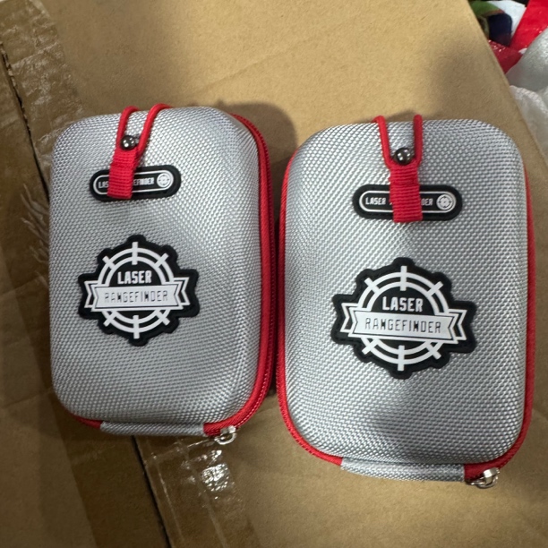 14*10*4cm 硬壳数码收纳包充电线充电头收纳包！