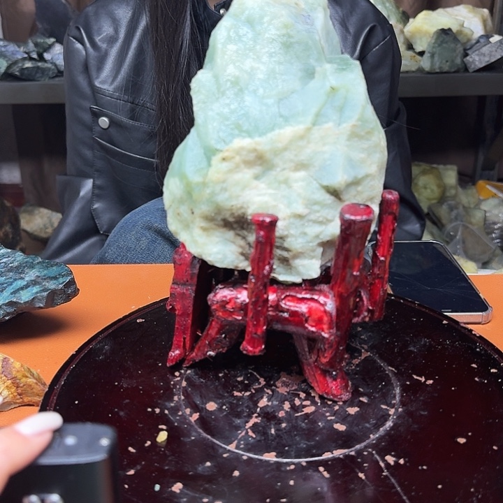 蛇纹石玉原石未镶嵌花***？101