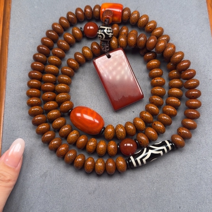 雅***目吊坠星月菩提星月