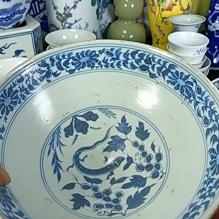 柯***生杯全手工制作的瓷器