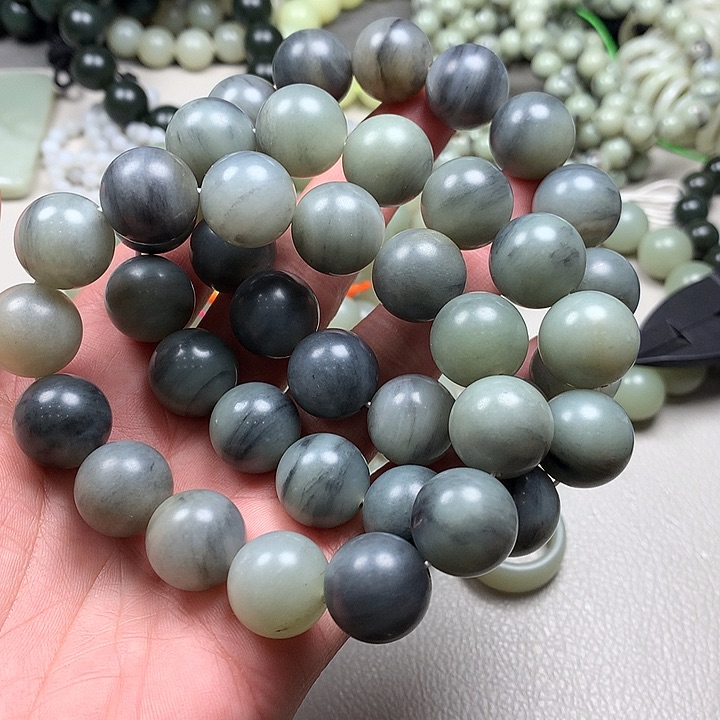 和田玉手链未镶嵌飞*飞