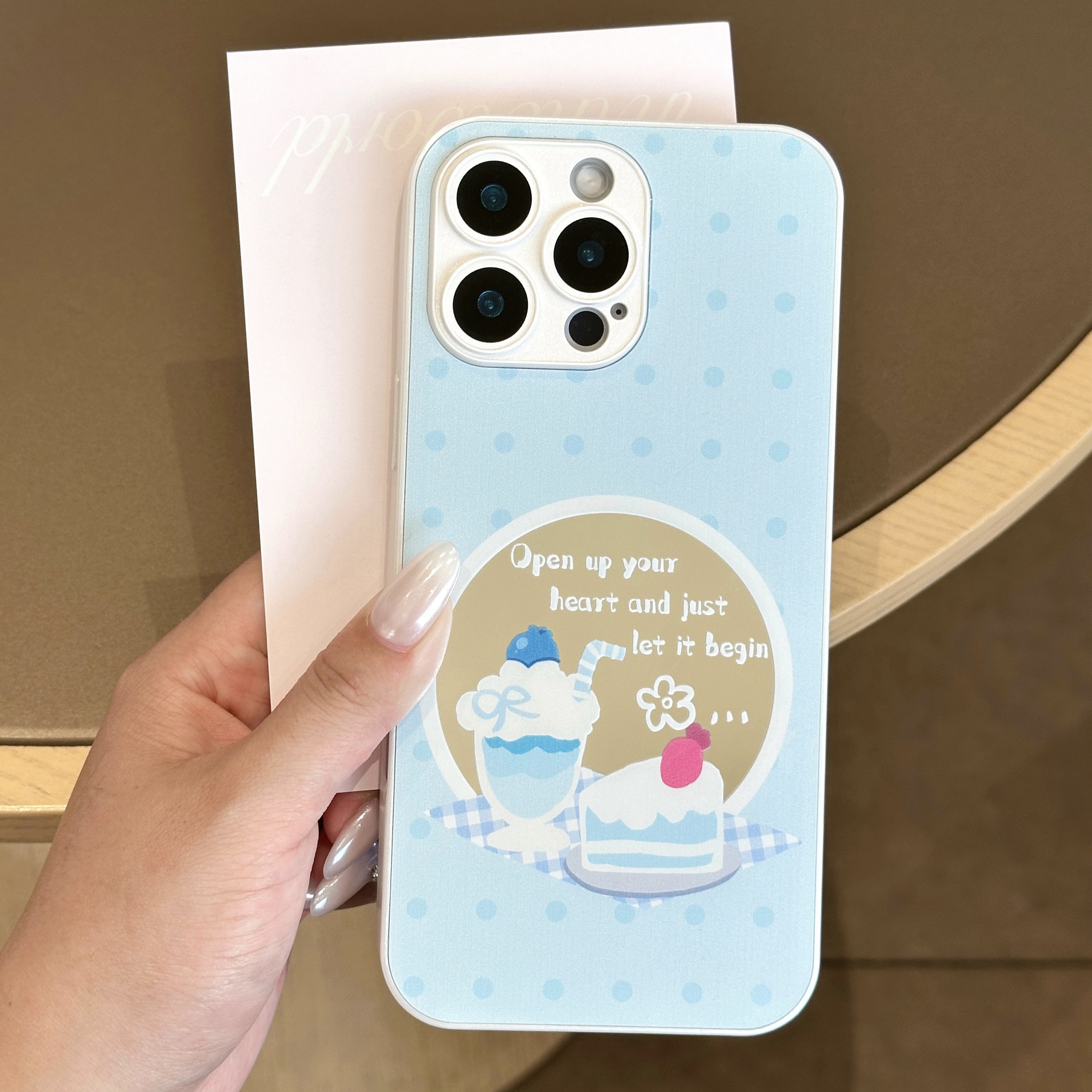【苹果/华为/荣耀/OPPO/vivo/小米】天蓝蛋糕适用镜面防摔女手机壳