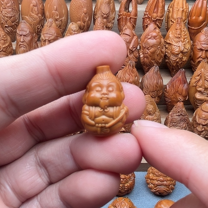 吊坠橄榄核16太乙真人