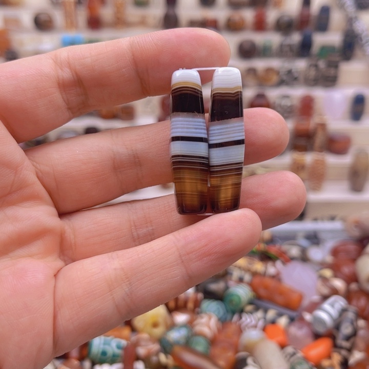 合金颈饰玛瑙/玉髓