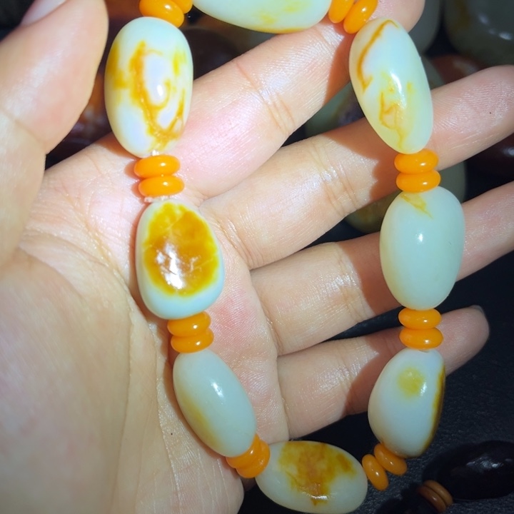 和田玉未镶嵌珠宝奇石