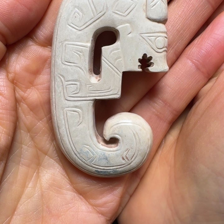 奋***斗和田玉（糖玉）未镶嵌把件