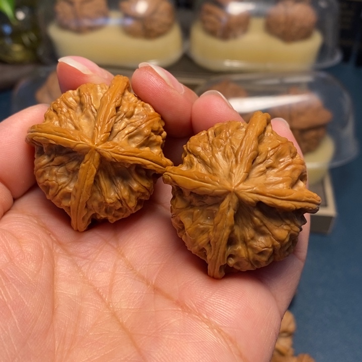 【闪购商品】文玩核桃把件御玺四棱