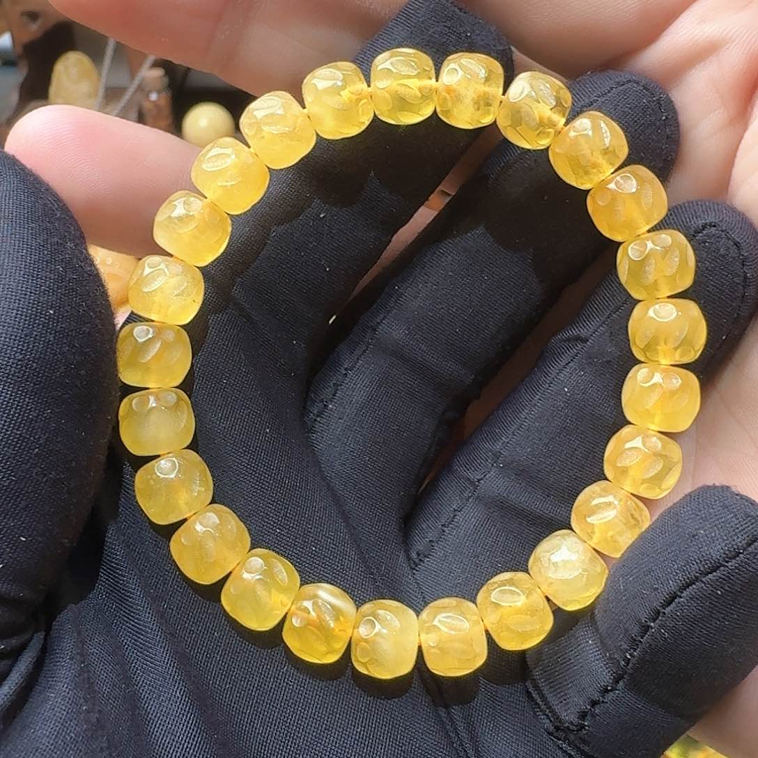 未镶嵌蜜蜡手链单圈9.8克