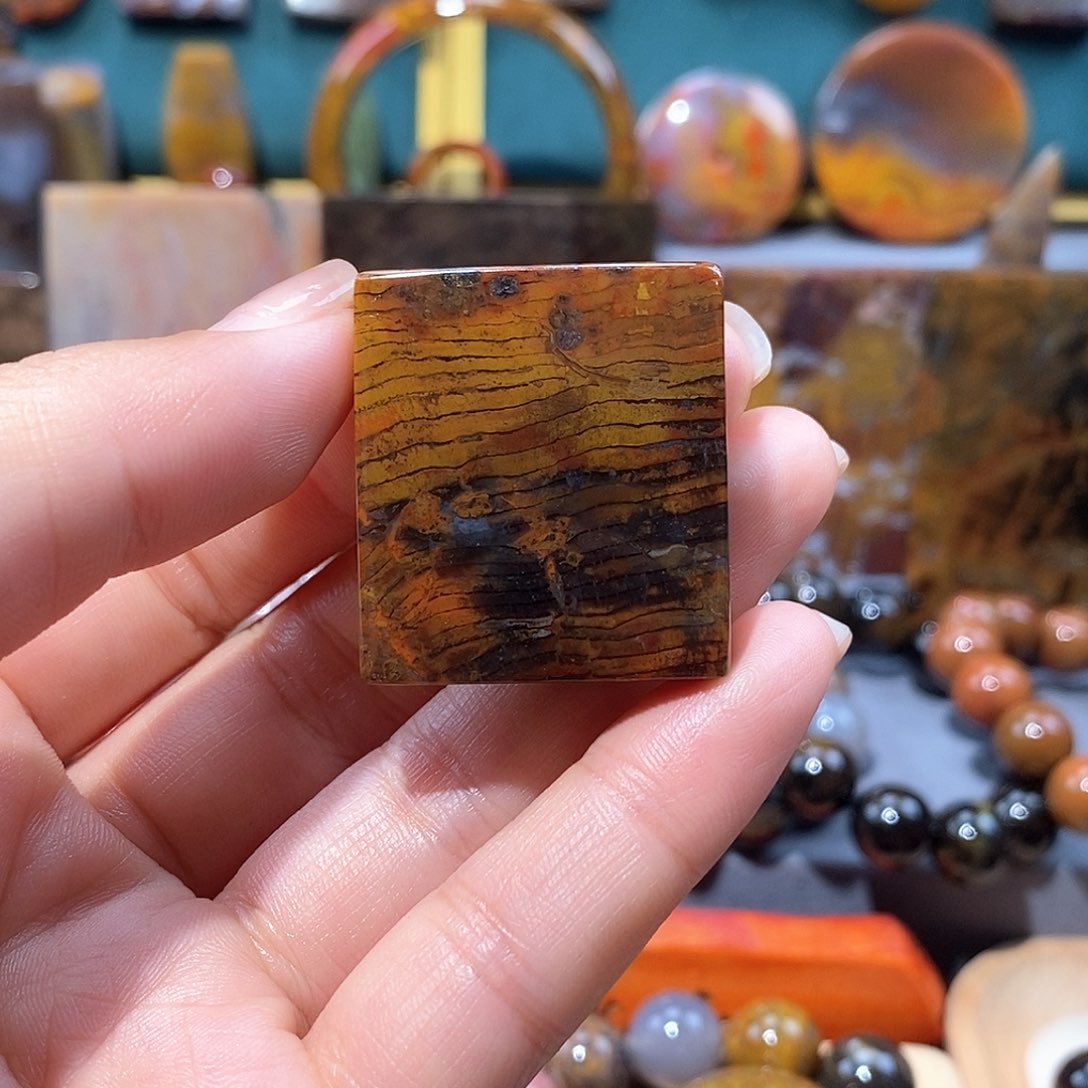 硅化玉天然北票硅化玉牌子未镶嵌