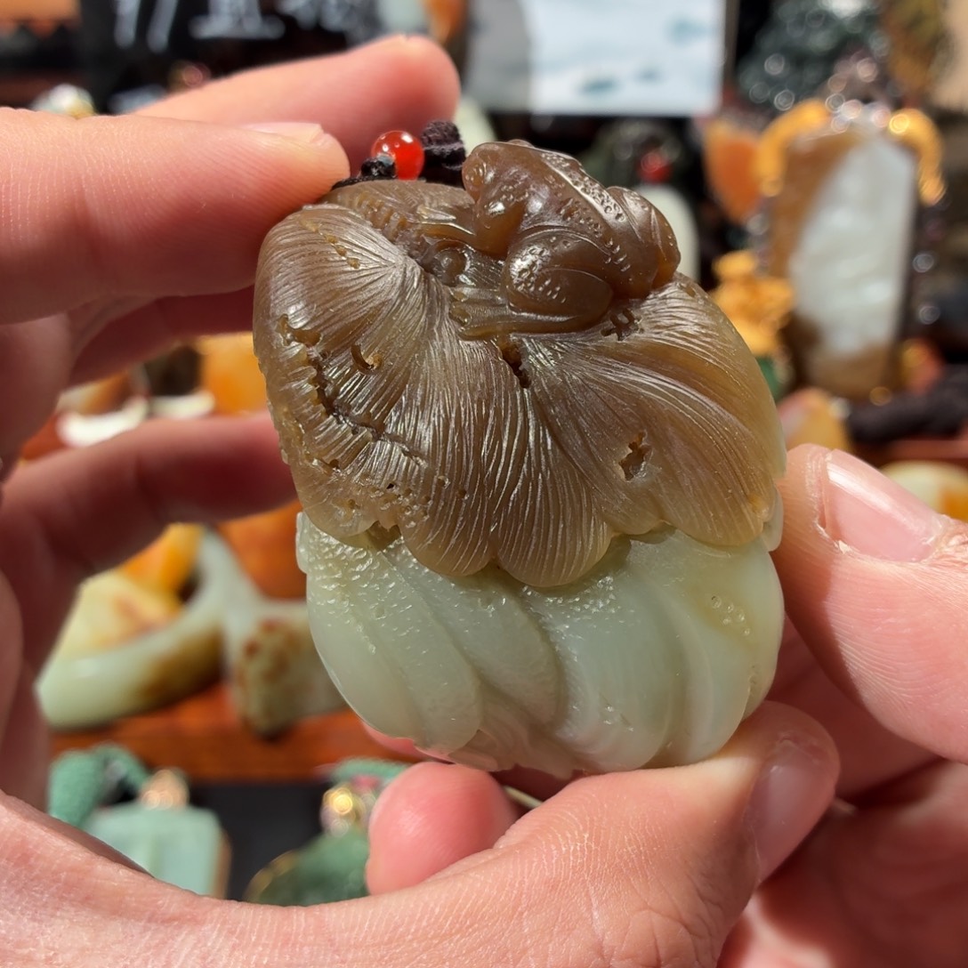 和田玉（碧玉）未镶嵌把件109g