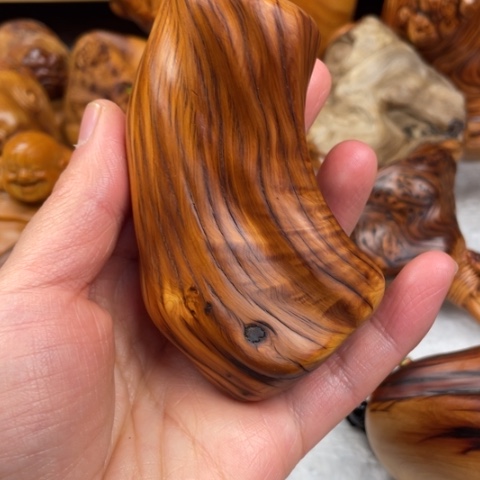 【闪购商品】柏木（崖柏）正宗太行陈化虎皮纹理把件