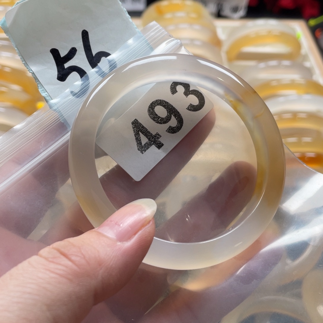 玛瑙/玉髓未镶嵌手镯