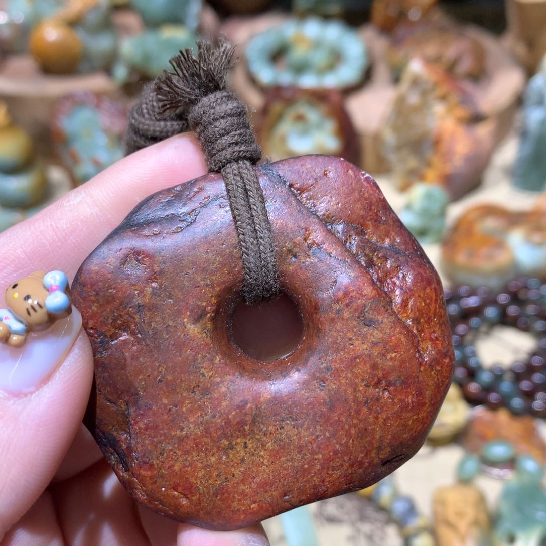 岫岩河磨玉（透闪石质玉）挂件未镶嵌