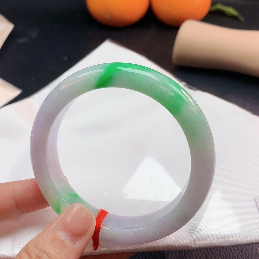 翡翠手镯未镶嵌57圈1233