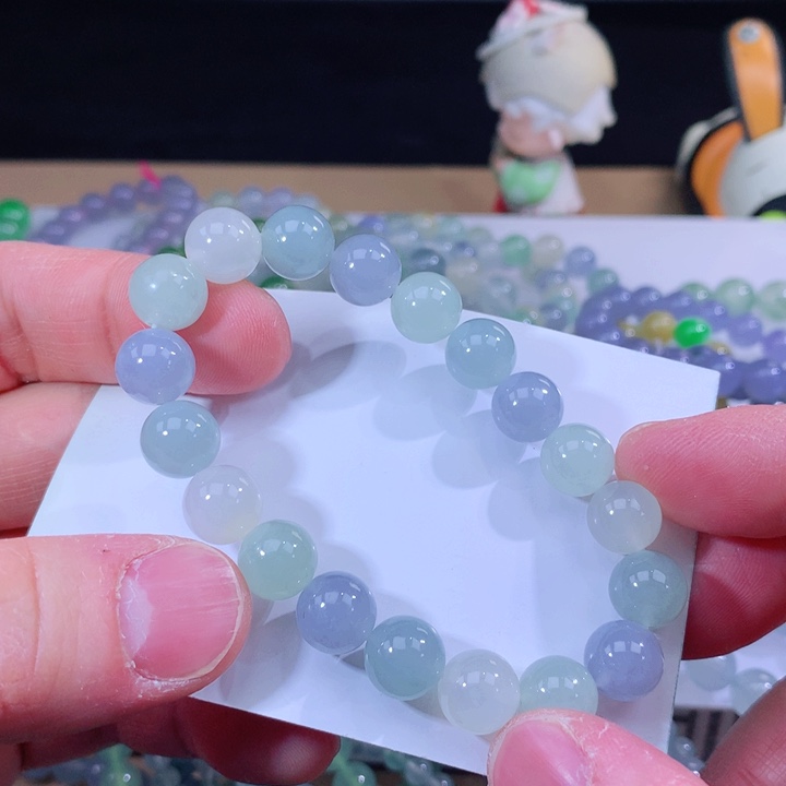 翡翠手链未镶嵌翡翠