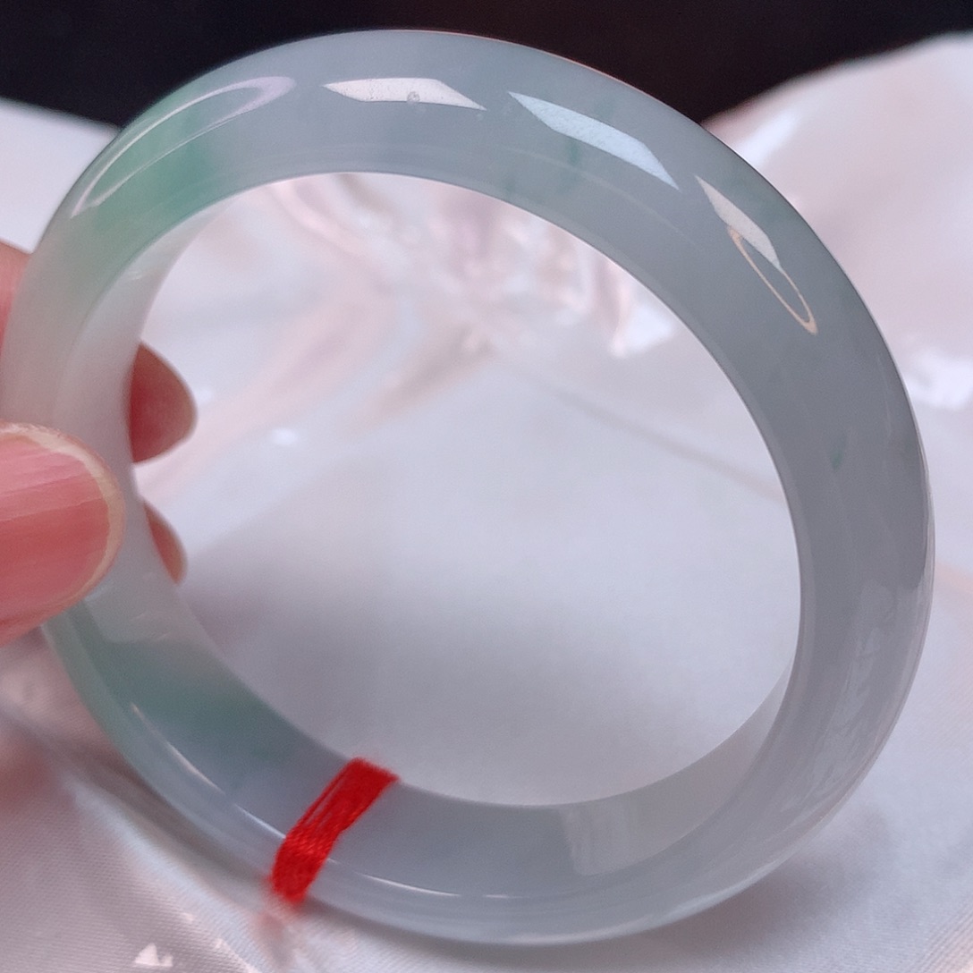 翡翠手镯未镶嵌雯*q53+ 翡翠手镯