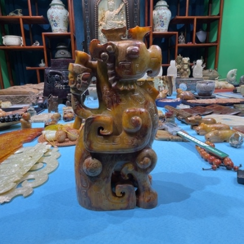 和田玉颈饰未镶嵌上**水