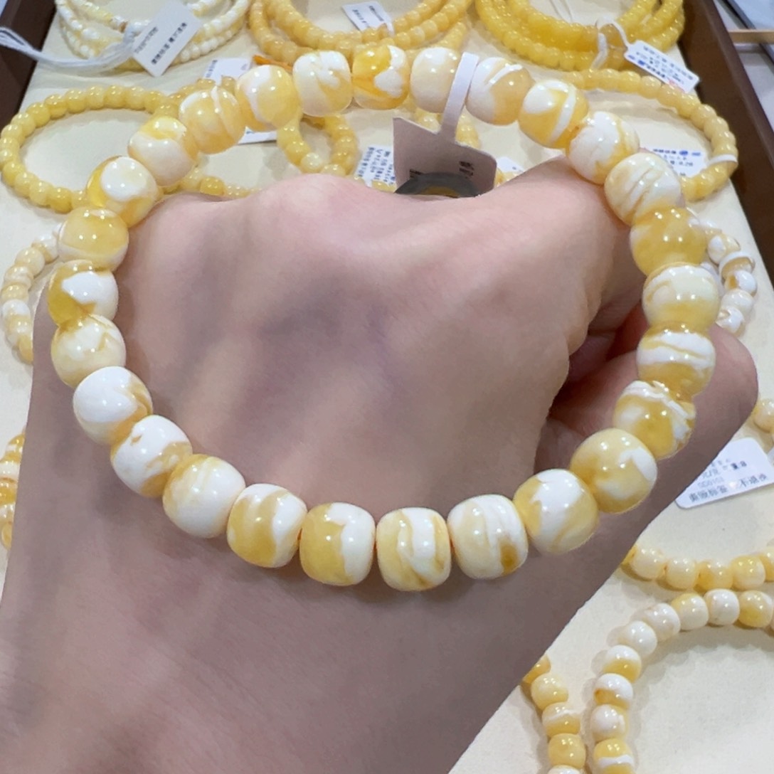 蜜蜡手链未镶嵌R****鱼8m金瓷白