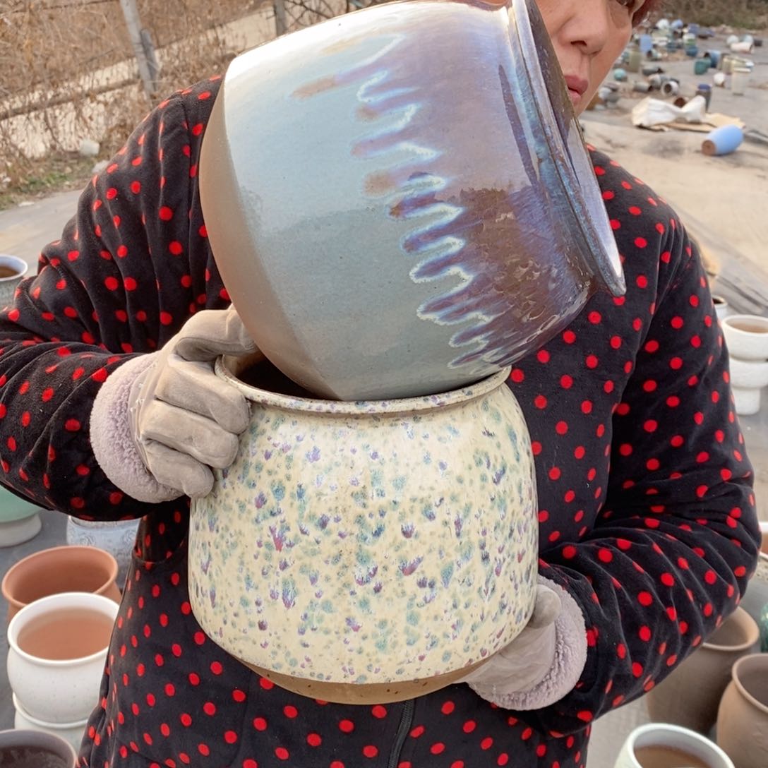 红陶口16高19～～～