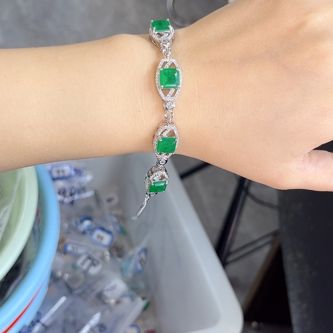 银S925镶嵌手链祖母绿