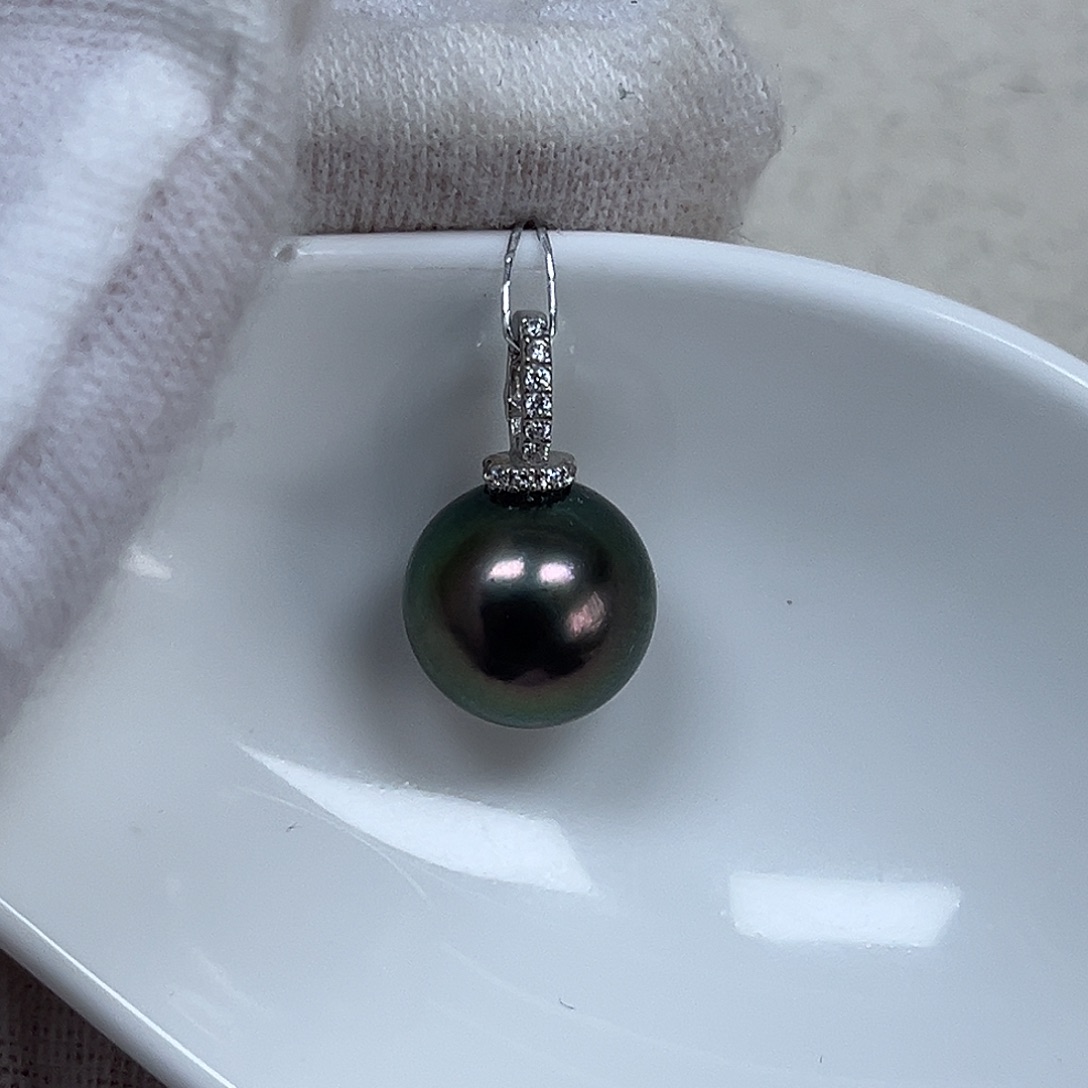 吊坠(不含链)18K金镶嵌海水珍珠10.9mm