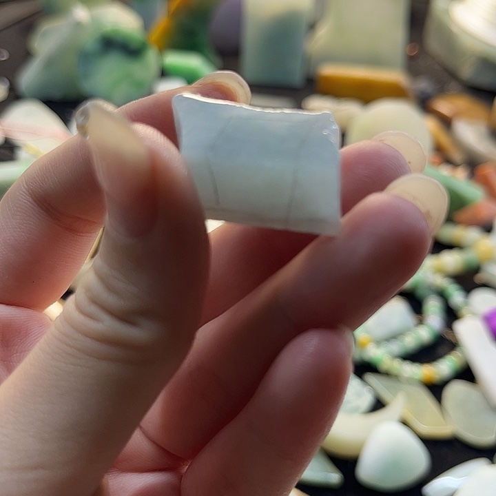 定制翡翠未镶嵌翡翠定制卡10珠子