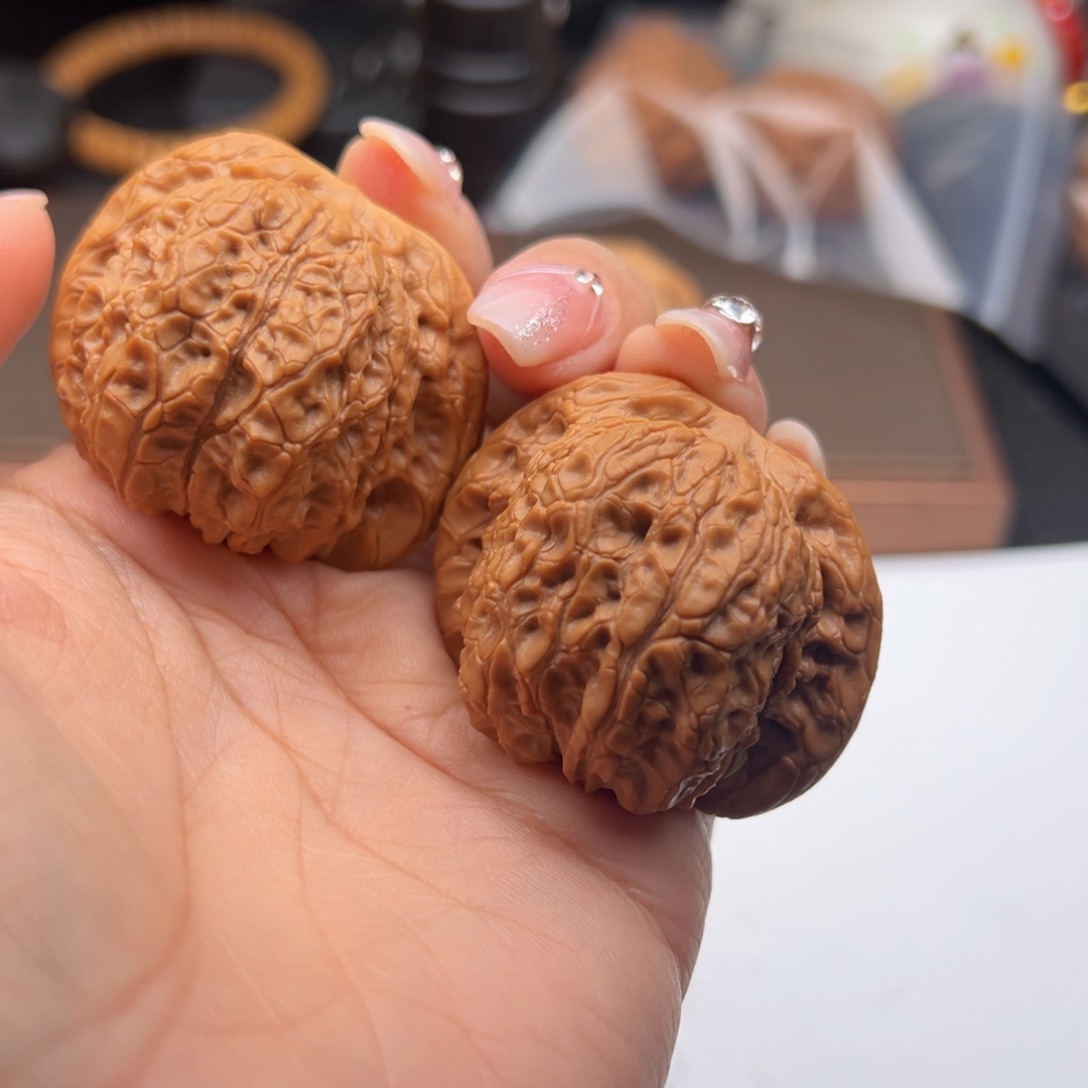 文玩核桃把件血麒麟42