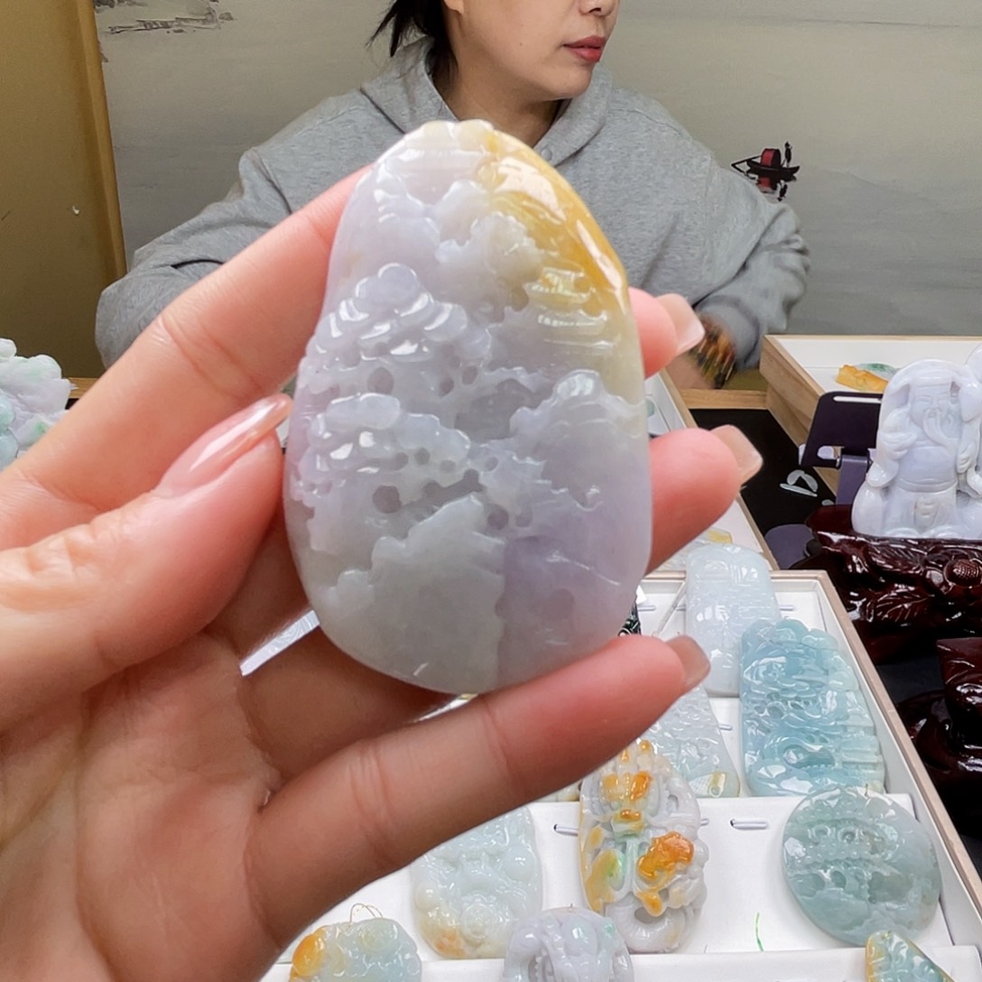 翡翠吊坠(不含链)未镶嵌